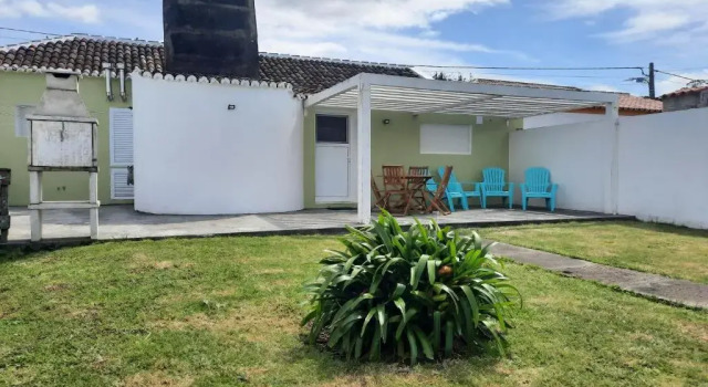 Коттедж Vila Nova House