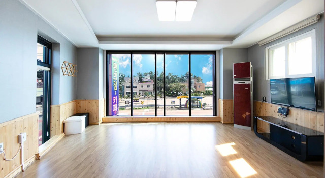 Samcheok Sol Beach Pension, Boek Hotel Hotels in Gangwon-Do met parkeren, Parkeren