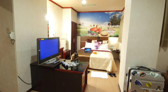 Семейный номер Standard Golden Swallow Hotel