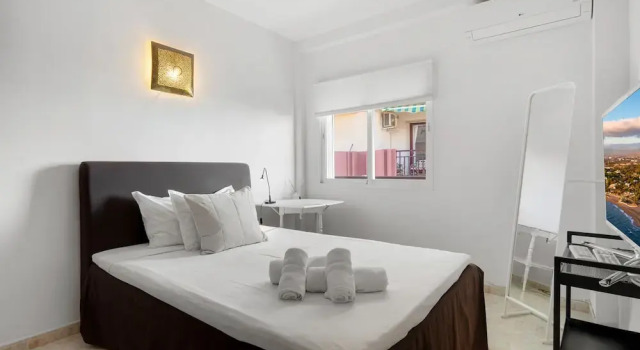 Marvelous Waterfront apt in Fuengirola - Ref 73