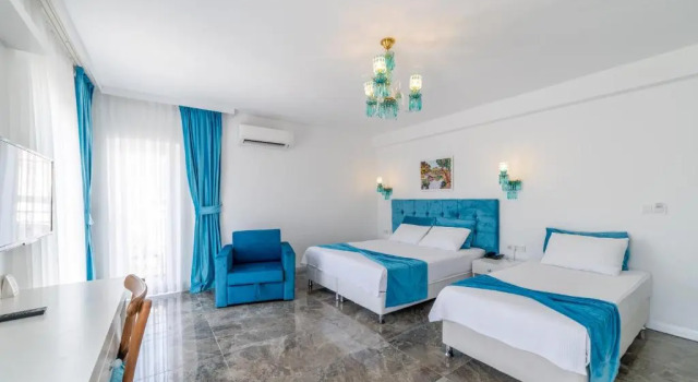 Dam Hotel Lara