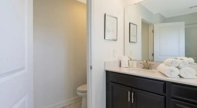 Семейный номер Standard с 4 комнатами Gorgeous 4 Bd w/ Pool Close to Disney @ Storey Lake 2963