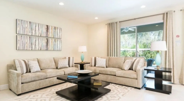 Lasso Villa 471, Rezerwuj Willa Hotele w Kissimmee z parkingiem, Parking