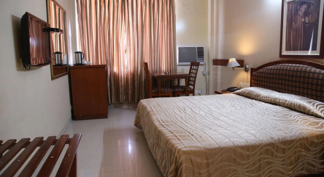 Hotel Tourist Deluxe