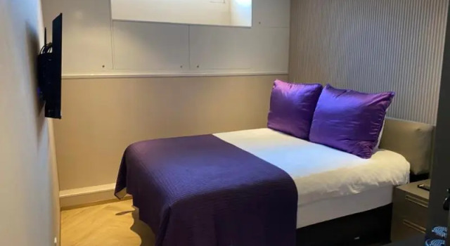 Двухместный номер полуподвал Hotel Sebastians