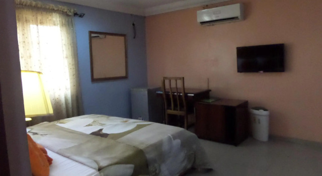 Полулюкс Koltol Paradise Inn