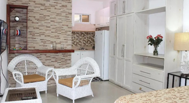 Апартаменты c 1 комнатой с балконом и с видом на город Fully Equipped 1br Studio dt 2mins To The Beach