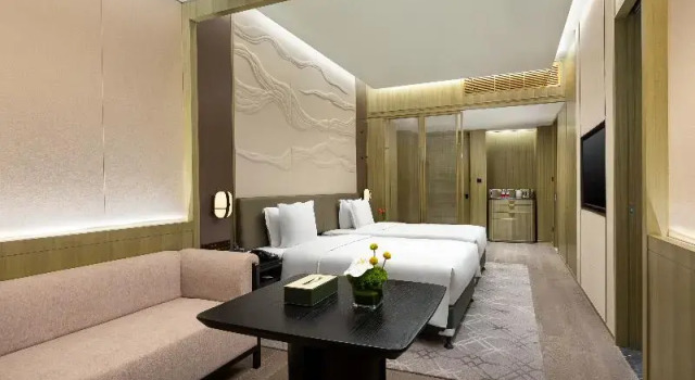 Четырёхместный номер Premium Crowne Plaza Putian by IHG