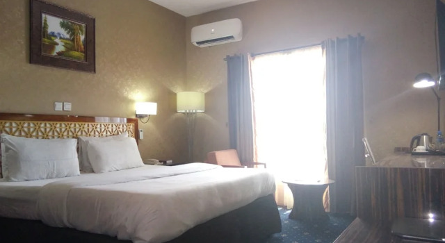Люкс Royal Adig Suites
