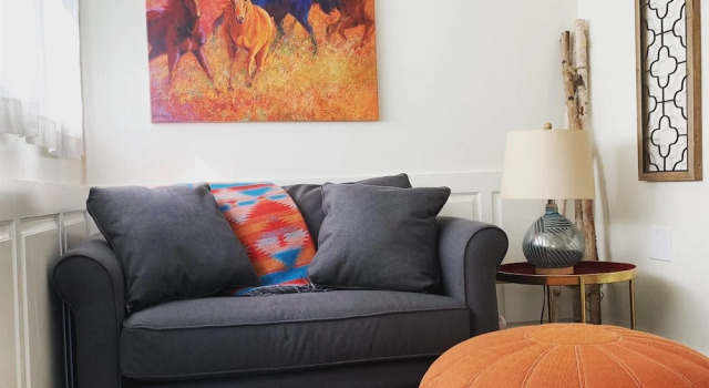 Коттедж с балконом Cozy Bungalow in Downtown Loveland w/Free Bikes!