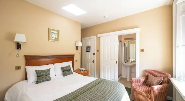 Двухместный номер Standard с видом на сад The Open Arms Hotel