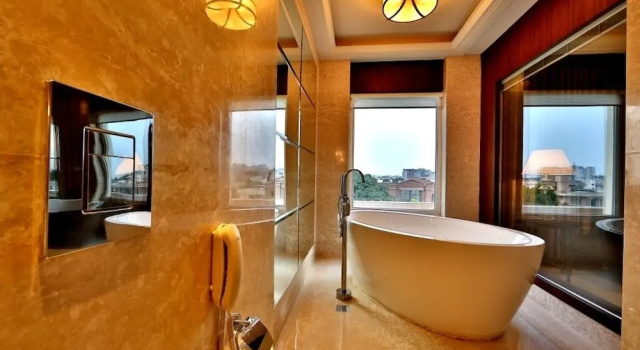 Люкс Luxury Hotel Maharaja Regency