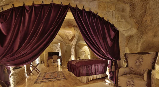Номер Executive Golden Cave Suites