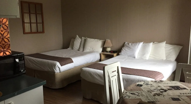 Четырёхместный номер Superior Motel Leblanc