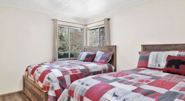 Twin Pines #111