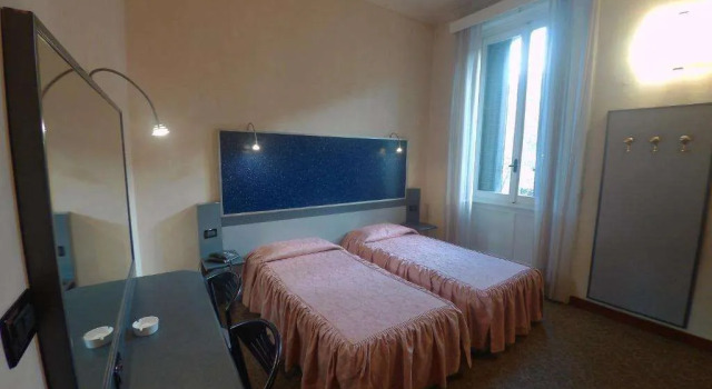 Hotel Ada, Забронировать Отель Отели Милана с парковкой, рядом с Сондрио, Парковка