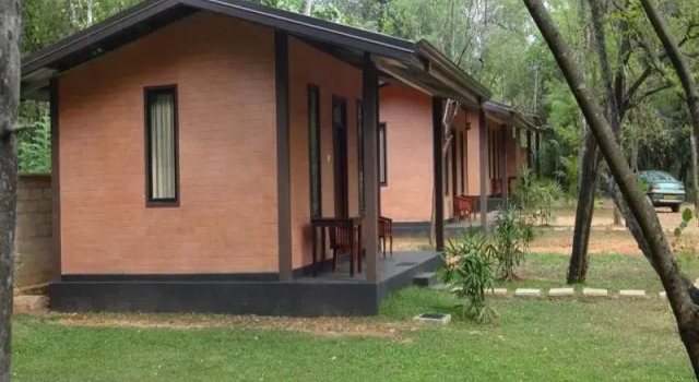 Sannasa Hotel