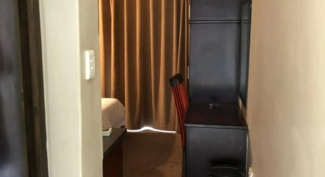 Unit 14 A-Block Bains Game Lodge, Забронировать Отель Отели Фри-Стейт с парковкой, Парковка