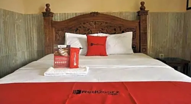 RedDoorz near Lokawisata Baturaden, Prenota Hotel Hotel a Baturaden con parcheggio, Parcheggio