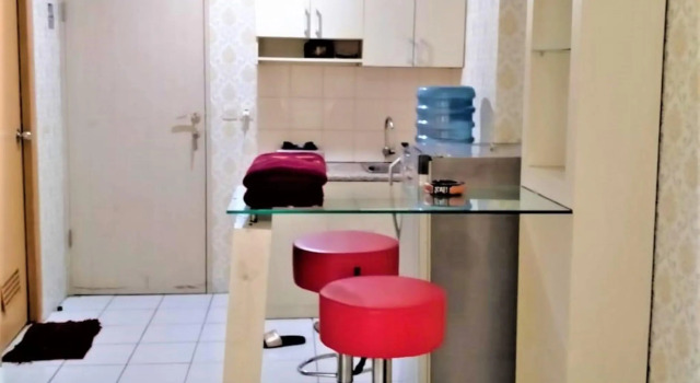 Three "D" Room Rent Apartment, Book Apartment Kayuringin West Java