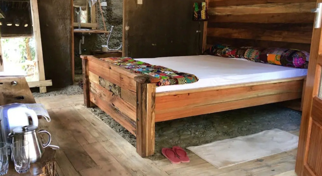Bungalow Mountain bikes house and Eco bungalow - Hostel