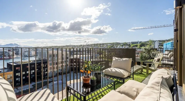 Номер Luxury TotalApartments Northern Lights Penthouse