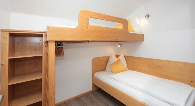 Ferienhaus Gerlinde I  II, Rezerwuj Hotel Hotele w Salzburg z parkingiem, Parking
