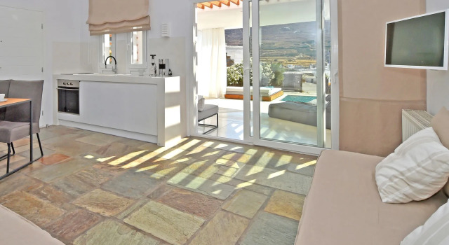 Tinos Blend Suites