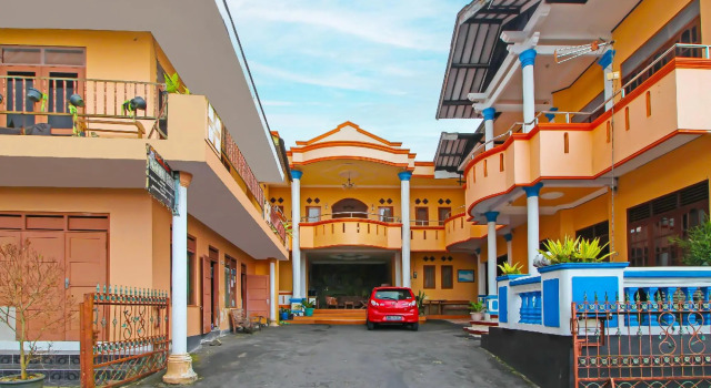 OYO 92631 Hotel Dan Aula Wahyu Sari B