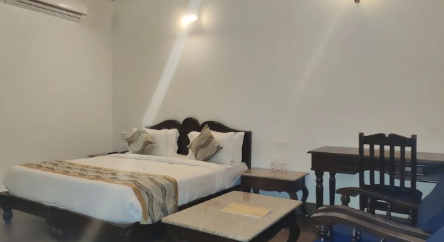 Двухместный коттедж Luxury с балконом и с видом на реку Kavish Gir Lion Resort