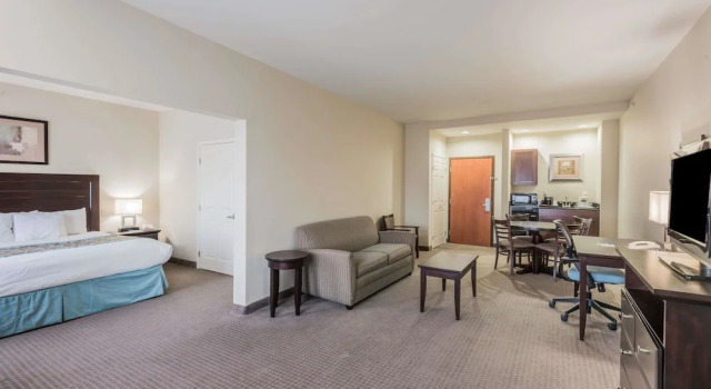 Люкс Deluxe Wingate by Wyndham New Braunfels