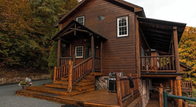 Номер Luxury Trout House Village Resort