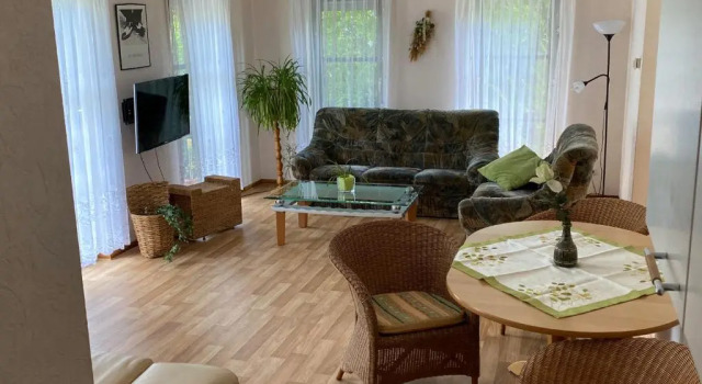 Апартаменты Ferienwohnungen Elsterblick Bad Elster