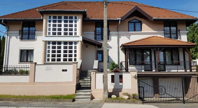 Villa Szófia, Забронировать Вилла Шиофок Шомодь, рядом с Железнодорожный вокзал Шиофок