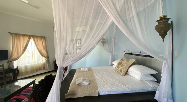 Jafferji Beach Retreat, Rezerwuj Hotel Kigomani 