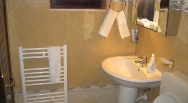 Двухместный номер Standard с балконом Drini Hotel