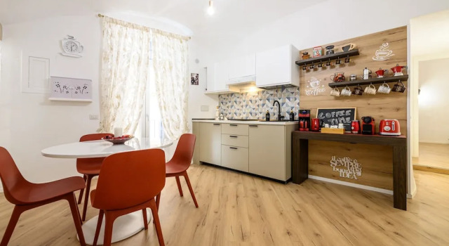 Vico Graziella 12 in Naples, Забронировать Апартаменты/квартира Апартаменты Неаполя, рядом с Accademia di Belle Arti di Napoli, Апартаменты/квартира