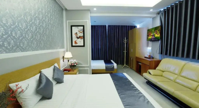 Люкс Lucky Star Hotel 266 De Tham