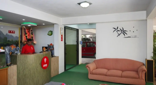 Oyo Rooms Indiranagar 214, Rezervovat Hotel Indiranagar 