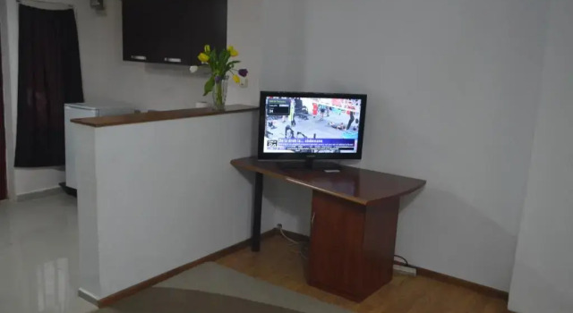 Апартаменты Цокольный этаж Csikos Apartment