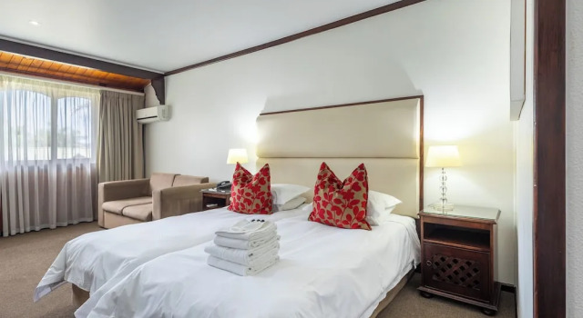 Номер Luxury с балконом Knysna Log-Inn Hotel