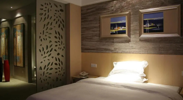 Zhonghai Hotel - Yichang, Varaa Hotelli Yichang Hubei
