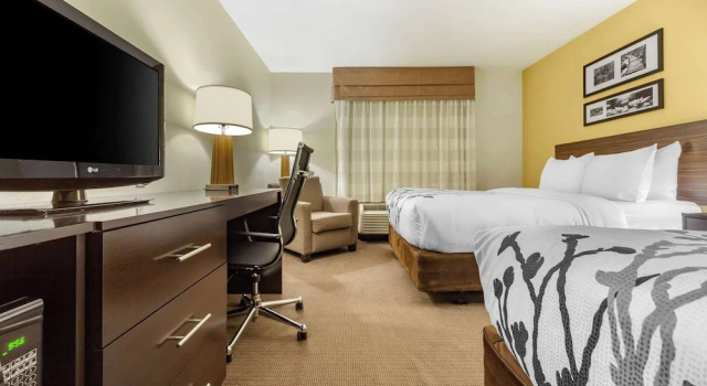 Люкс Sleep Inn & Suites Fargo Medical Center