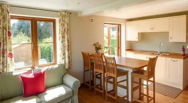Glebe Farm Cottage, Reserva ahora Agroturismo Cwmbran Gwent