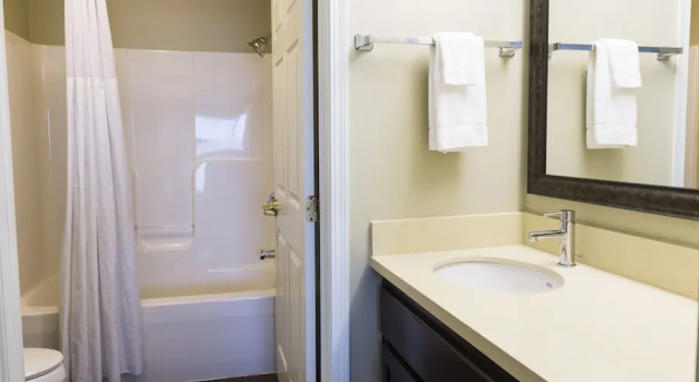 Люкс Staybridge Suites Fargo by IHG