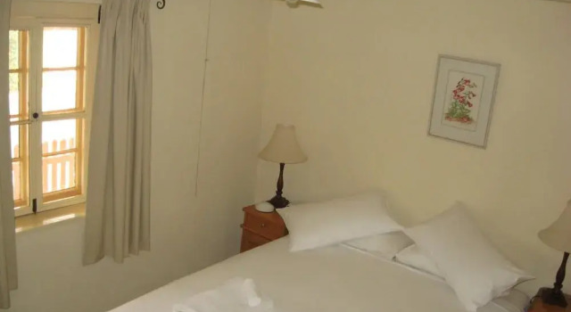 Goat Square Cottages, Book Hotel Tanunda 