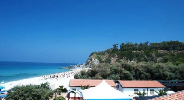 Residence Il Turistico, Varaa Hotelli Zambrone Calabria
