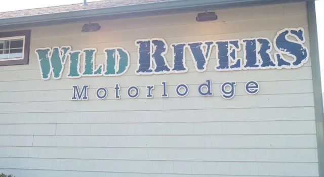 Wild Rivers Motorlodge, Rezerwuj Mini-hotel Brookings Oregon Coast