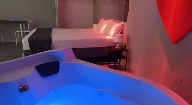 Люкс Superior с балконом Living Bed and Breakfast