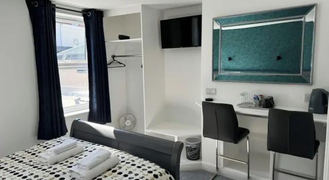 Одноместный семейный номер Standard St Georges Guest House